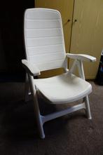 4 hoge kunststoffen terrassstoelen met 3 standen € 15/ stoel, Ophalen, Gebruikt