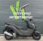 Sym Joymax-z 125, Vélos & Vélomoteurs, Scooters | SYM, Enlèvement, Comme neuf