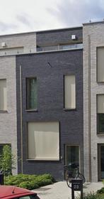 Ruime gezinswoning vlakbij UZ Gent, Tot 200 m², Tussenwoning, 17 kWh/m²/jaar, 182 m²