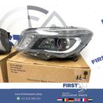 W117 X117 CLA ILS BIXENON LED Koplamp LINKS RECHTS SET Merce, Utilisé, Enlèvement ou Envoi, Mercedes-Benz