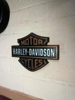 Massief Harley Davidson logo, Utilisé, Enlèvement ou Envoi, Panneau publicitaire