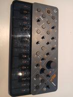 Modal Electronics Skulpt, Muziek en Instrumenten, Synthesizers, Gebruikt, Overige aantallen, Met midi-aansluiting, Ophalen