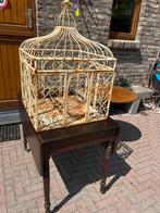 Vogelkooi antiek, Ophalen