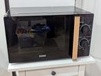 Micro-ondes DO2820 de DOMO, Elektronische apparatuur, Microgolfovens, Ophalen, Zo goed als nieuw
