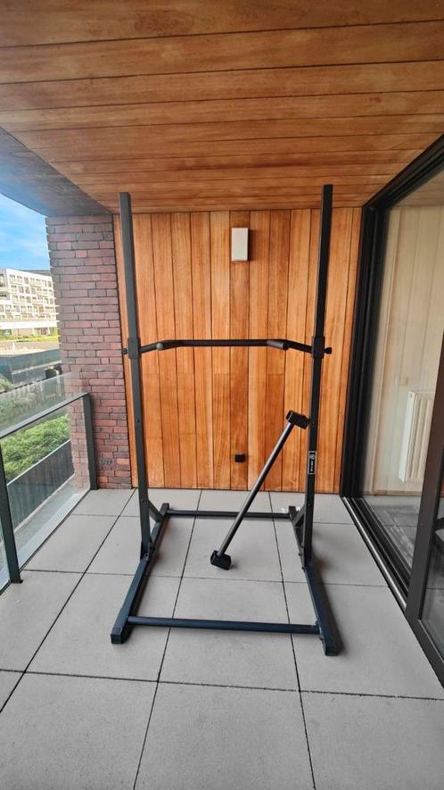 Barre de traction/dips Eric Flag + gilet lesté + anneaux, Sport en Fitness, Fitnessmaterialen, Zo goed als nieuw, Oprekstang, Benen