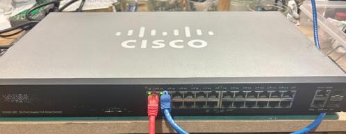 Cisco SG200-26P PoE, Computers en Software, Netwerk switches, Refurbished, Ophalen of Verzenden