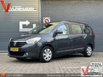 Dacia Lodgy 1.2 TCe Prestige 5p. | Airco | Cruise | APK 04-2, Auto's, Dacia, Parkeersensor, Monovolume, Zwart, Handgeschakeld