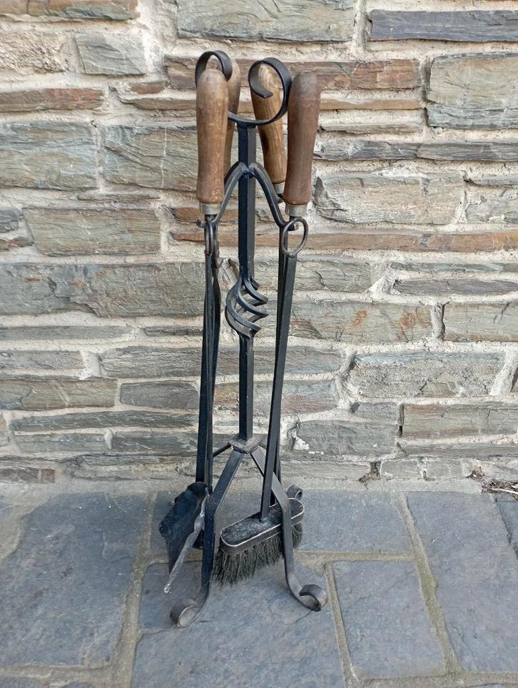 Set de nettoyage de poêle, Maison & Meubles, Poêles, Utilisé, Autoportant, Poêle à bois, Bois, Enlèvement