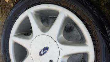 Alu Velgen + Banden Ford Escort MK6 (1994-2000) beschikbaar voor biedingen