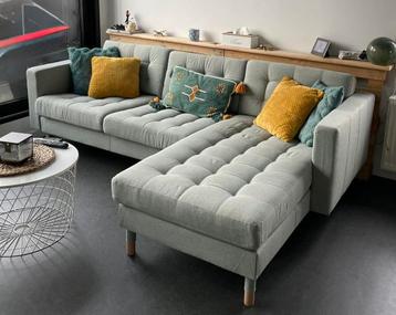 Sofa beschikbaar voor biedingen