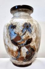 Grand vase en céramique, signé ; Armogres, Antiquités & Art, Antiquités | Céramique & Poterie, Enlèvement ou Envoi
