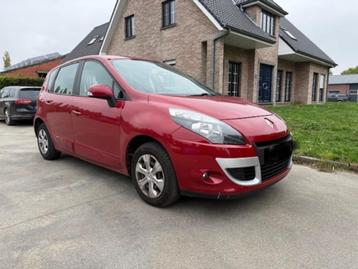 Renault Scenic Expression 1.6 16v 110 beschikbaar voor biedingen