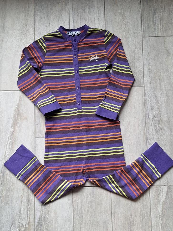 ★ M116 - Woody onesie thema aap, Kinderen en Baby's, Kinderkleding | Maat 116, Gebruikt, Jongen, Nacht- of Onderkleding, Ophalen of Verzenden