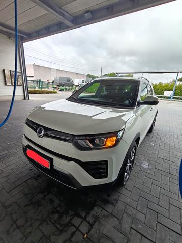 Ssangyong grand Tivoli ont 1.5tgdi benzine beschikbaar voor biedingen