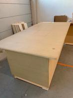 Grande table de découpe, Enlèvement, Utilisé, Application