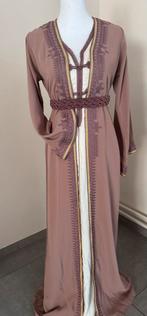 Kaftan maat 38/42, Vêtements | Femmes, Habits de circonstance, Enlèvement, Porté, Taille 38/40 (M), Blanc