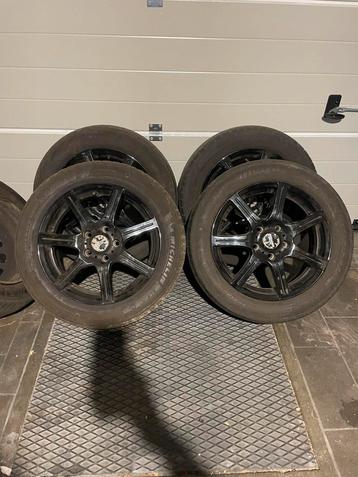 Audi Volkswagen Mercedes 205/55R16 velgen beschikbaar voor biedingen