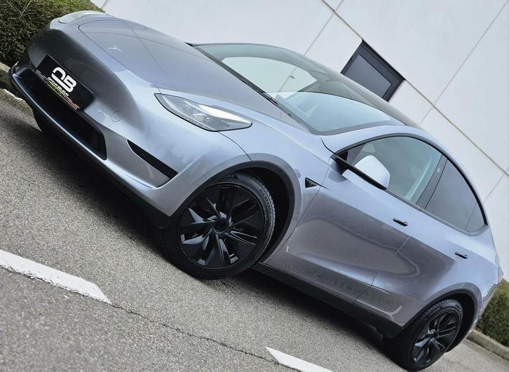 ** Tesla Y - Long Range - 2025 - 1 prop. - TVA - Garantie **, Autos, Tesla, Entreprise, Achat, Model Y, Caméra 360°, ABS, Caméra de recul