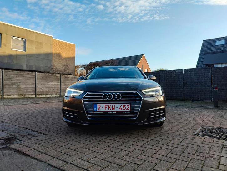 Audi A4 AVANT*LED*LEDER*VIRTUAL COCKPIT*PANO, Autos, Audi, Particulier, A4, Air conditionné, Alarme, Android Auto, Apple Carplay