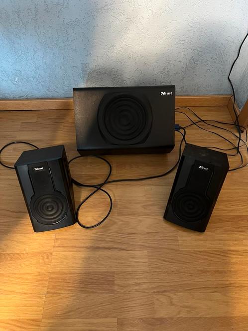 Trust Tytan Stage 2.1 Bluetooth Speakerset - 19321, Audio, Tv en Foto, Luidsprekerboxen, Zo goed als nieuw, Complete surroundset