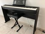 Roland fp10 digitale piano incl alle toebehoren, Muziek en Instrumenten, Ophalen, Zo goed als nieuw, Piano