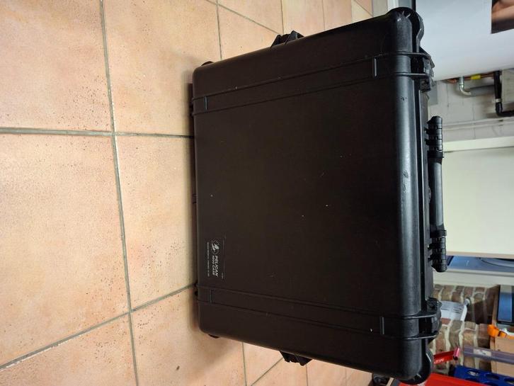 pelican case 1600, Muziek en Instrumenten, Behuizingen en Koffers, Zo goed als nieuw, Flightcase, Ophalen