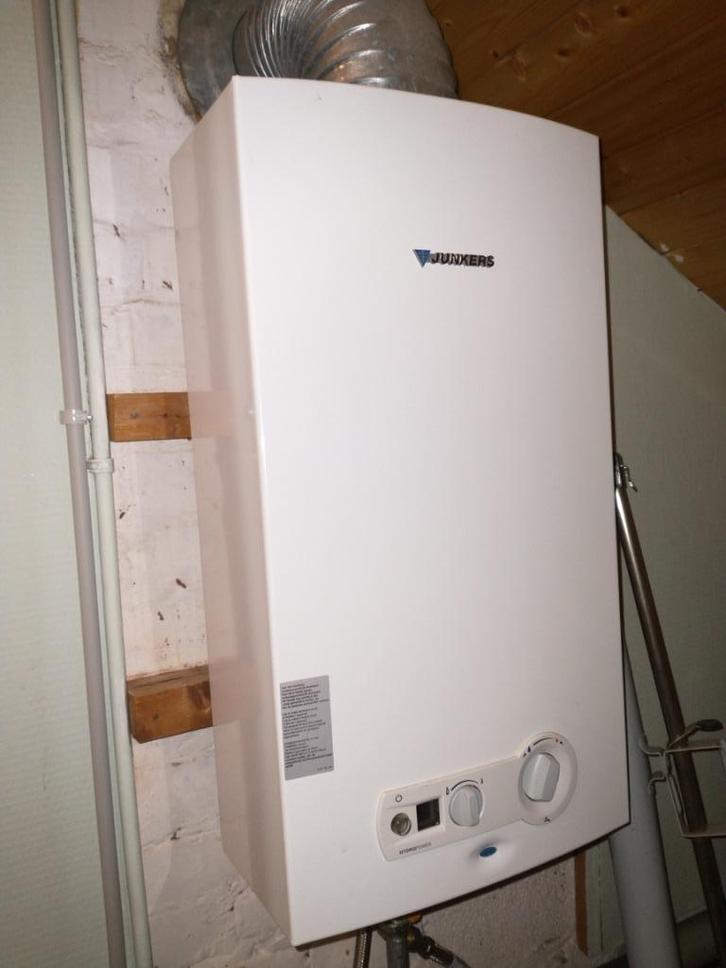 Doorstroomtoestel Junkers voor bad en douche, Doe-het-zelf en Bouw, Sanitair, Zo goed als nieuw, Douche, Koper, Ophalen