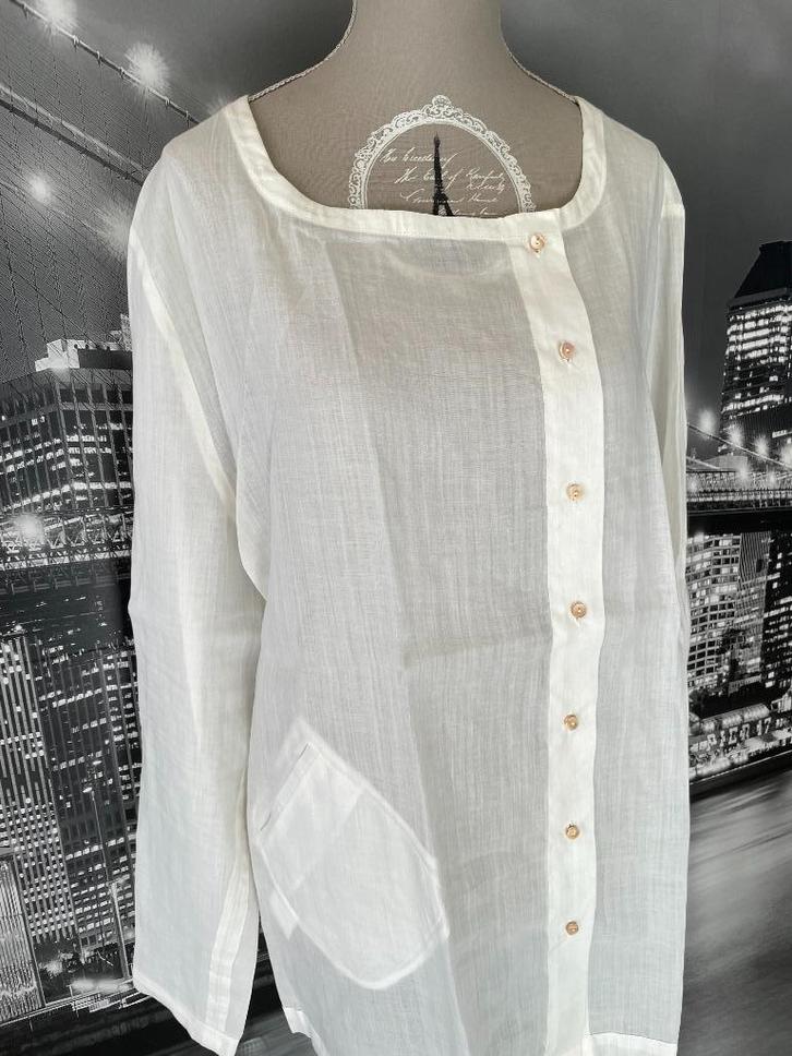 prachtige witte lichte blouse annemie verbeke - 4, Kleding | Dames, Blouses en Tunieken, Zo goed als nieuw, Maat 42/44 (L), Wit
