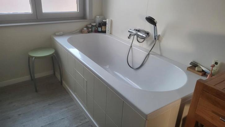 Badkuip polyester, Huis en Inrichting, Badkamer | Complete badkamers, Ophalen