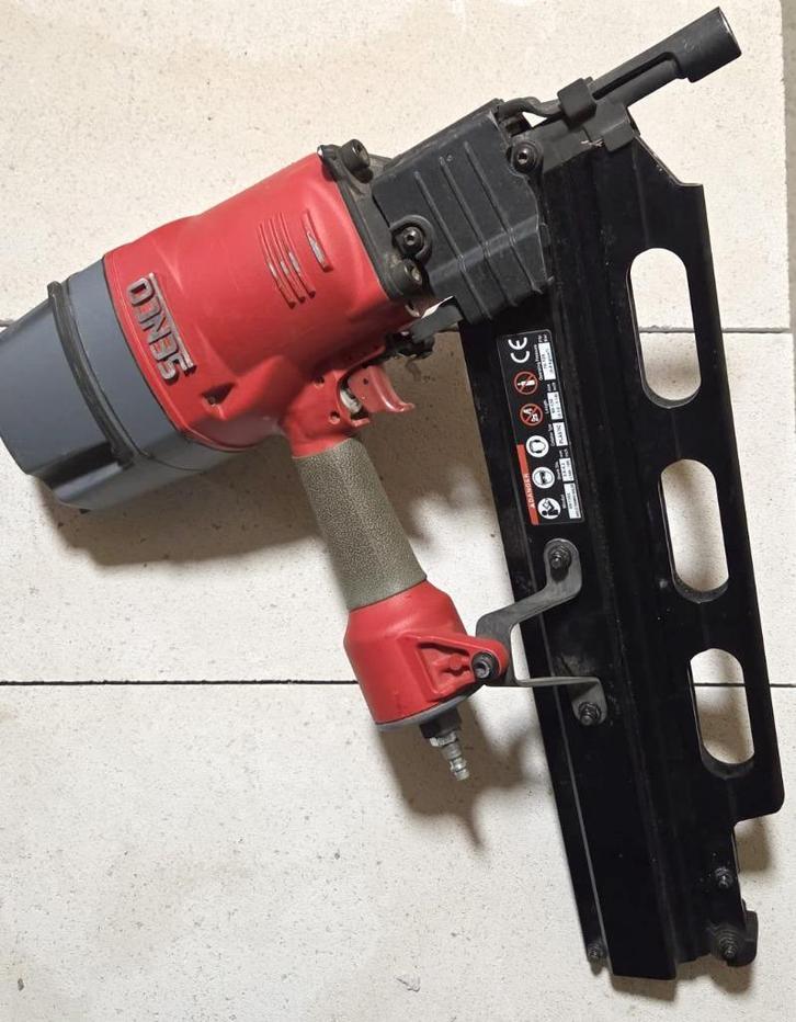 Cloueuse SENCO SN1302 - (clous jusqu'à 13 cm !!), Doe-het-zelf en Bouw, IJzerwaren en Bevestigingsmiddelen, Zo goed als nieuw