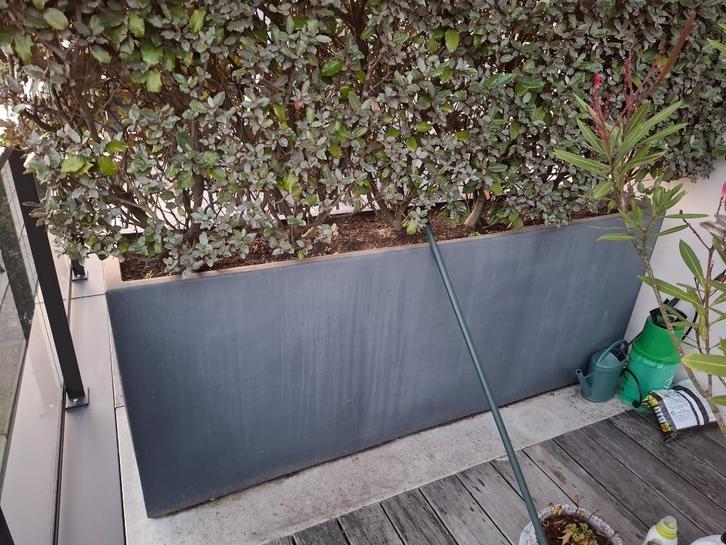 Bloembakken, Tuin en Terras, Bloembakken en Plantenbakken, Zo goed als nieuw, Kunststof, Balkon, Tuin, Ophalen
