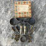 VW Bay split Window Bus NOS Uitlaatset uitlaatpijp 1963-1976, Ophalen of Verzenden, Zo goed als nieuw