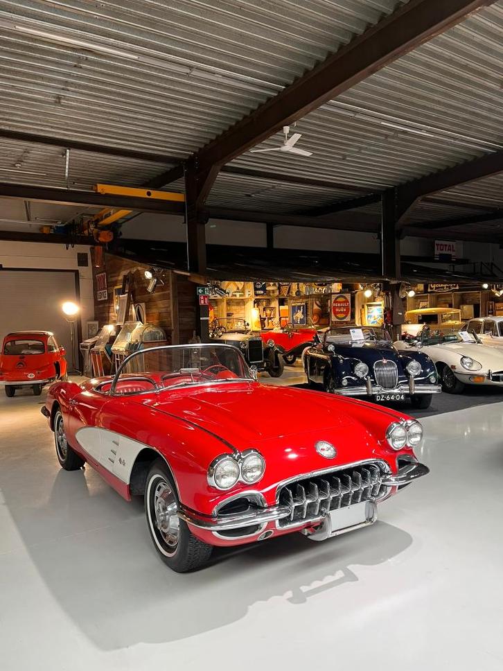 1960 Corvette C1 (Manueel), Auto's, Oldtimers, Bedrijf, Te koop, Chevrolet, Benzine, Cabriolet, 2 deurs, Handgeschakeld, Rood