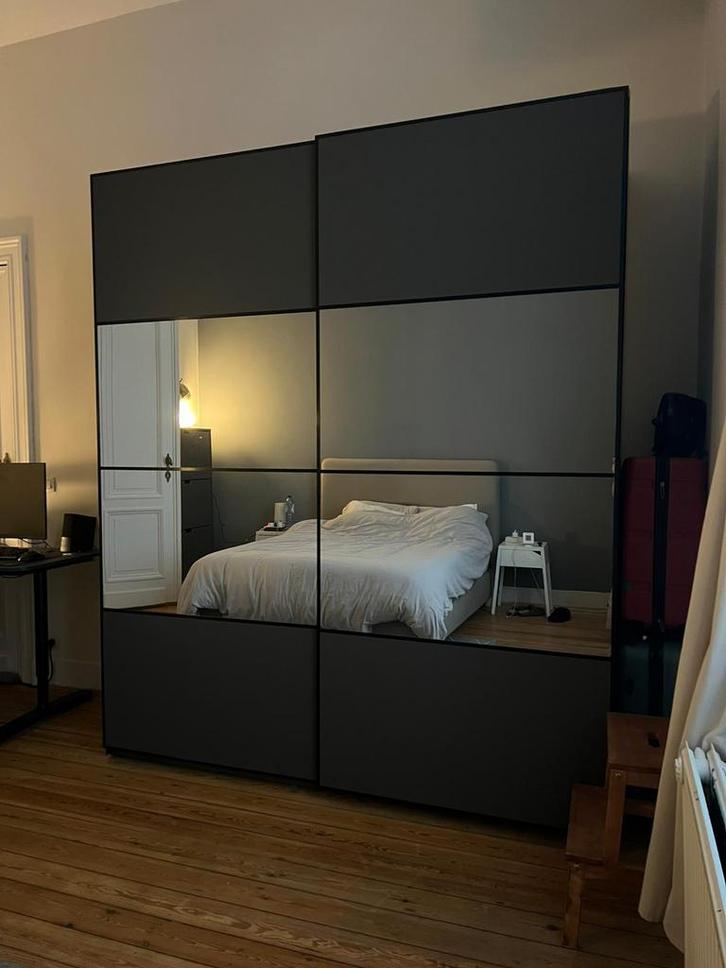 Armoire PAX IKEA – portes miroirs, Maison & Meubles, Armoires | Penderies & Garde-robes, Comme neuf, Avec porte(s), Enlèvement