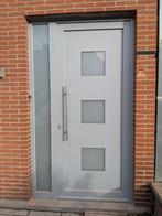 Voordeur, groot en klein raam te koop ( onderaan op de foto), Doe-het-zelf en Bouw, Ophalen