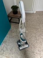 2-in-1 CYCLONIC-stofzuiger en STEAM-reiniger, Ophalen