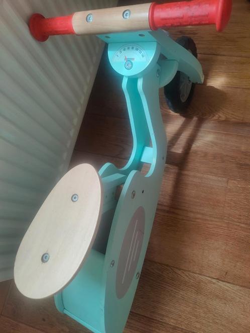 Draisienne en bois pour enfant – Style vintage 

À vendre, Kinderen en Baby's, Speelgoed | Buiten | Voertuigen en Loopfietsen