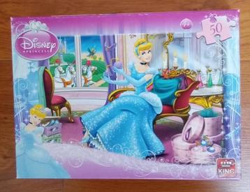 Lot de 6 Puzzles Reine des Neiges disponible aux enchères