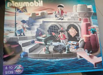Playmobil kasteel set 5139 beschikbaar voor biedingen