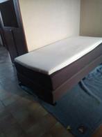 Weinig gebruikte boxspring, Enlèvement, Comme neuf