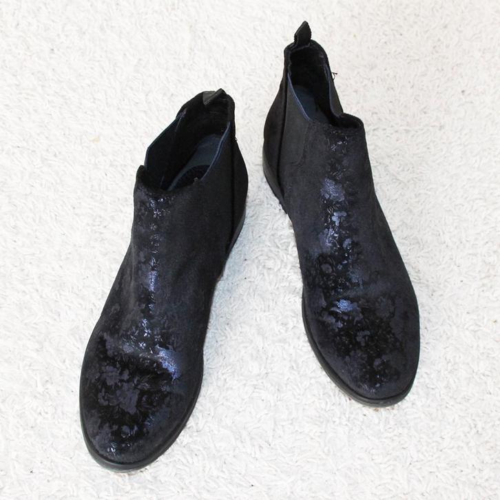 Superbes chaussures Marco Tozzi (taille 38) €30, -, Vêtements | Femmes, Chaussures, Comme neuf, Boots et Botinnes, Noir, Envoi