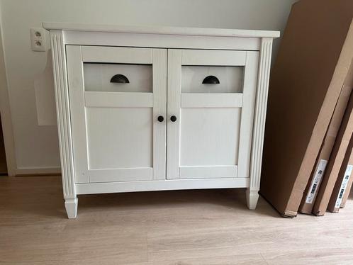 Massief houten kast, Kinderen en Baby's, Kinderkamer | Commodes en Kasten, Gebruikt, Commode, Ophalen