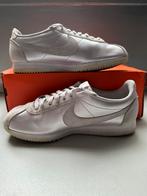 Nike maat 42,5 perfect staat heel weinig gedragen, Overige kleuren, Nike, Ophalen of Verzenden, Zo goed als nieuw