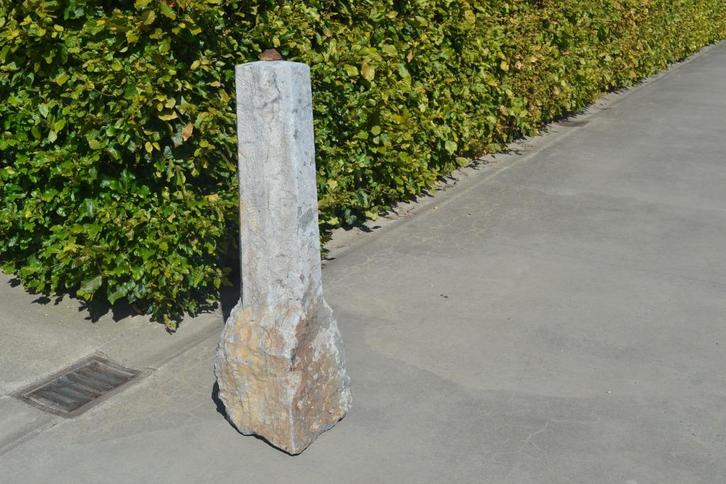 arduinen paal, stootpaal, 8 hoekige vorm, Tuin en Terras, Bielzen en Borduren, Gebruikt, Ophalen