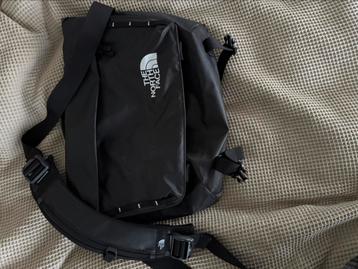 The north face schoudertas beschikbaar voor biedingen