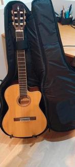 Acoustische klassieke gitaar Alvarez Regent Series RC26HCE, Ophalen, Zo goed als nieuw, Klassieke of Spaanse gitaar