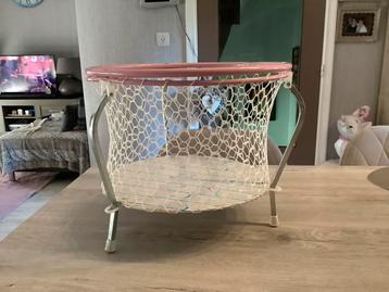 Vintag speelgoed poppen box (33x40 cm) beschikbaar voor biedingen