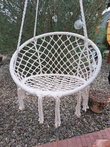 Mooie hangstoel Ibiza style boho beschikbaar voor biedingen