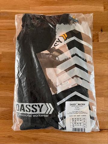 Pantalon Dassy Matrix taille 42 black neuf. beschikbaar voor biedingen