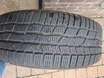 Te koop winterbanden v volvo cross country v40, Auto-onderdelen, Banden en Velgen, Ophalen, Gebruikt, 16 inch, Banden en Velgen